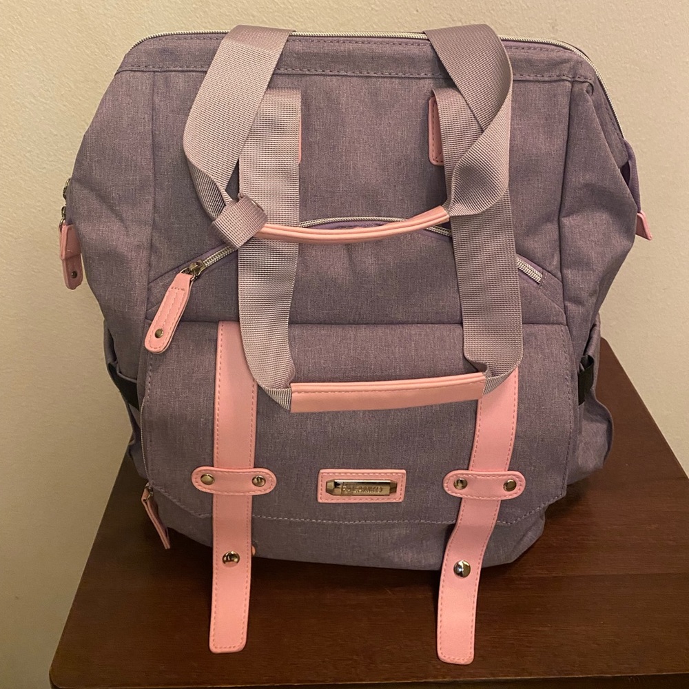 Backpack - Picture 2 of 12